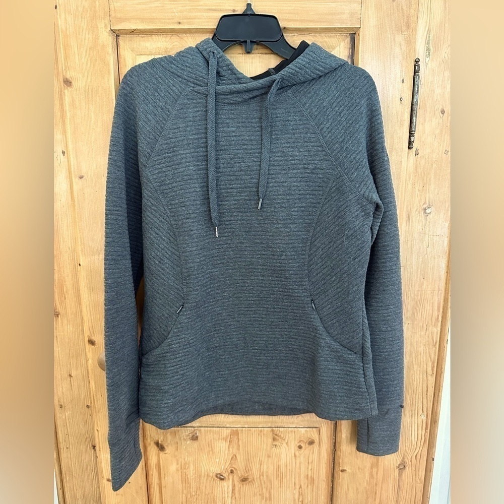ZeroXposur Pull Over Hooded Sweatshirt Ribbed w/Zipable Pockets Size Medium